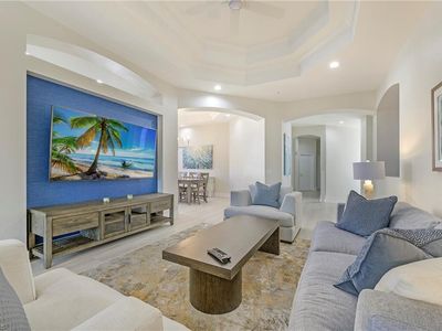 10090 Valiant Ct APT 202, Miromar Lakes, FL, 33913