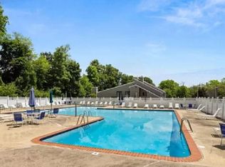 59 Overlook Dr #59, Clinton, NJ 08809