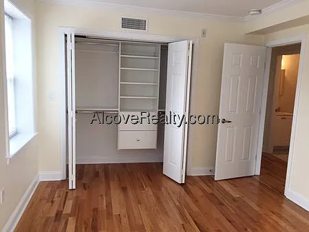 1 bed, 1.0 bath, $3,675 — Photo 2