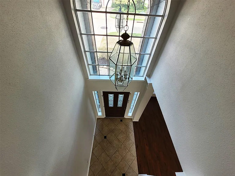 17403 Canyon Knoll Dr — Photo 17