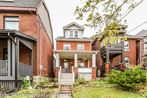 165 Irving Ave Photo 1