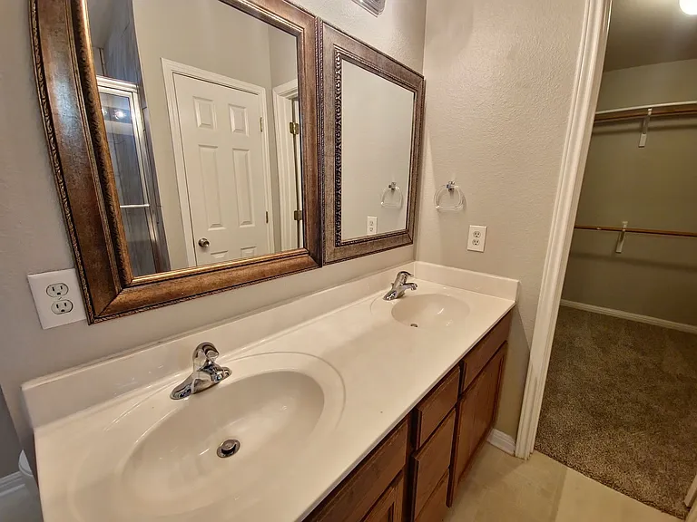 107 Orange Tree Ln — Photo 11