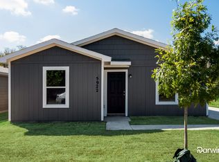 5922 Montague St, Fort Worth, TX 76119