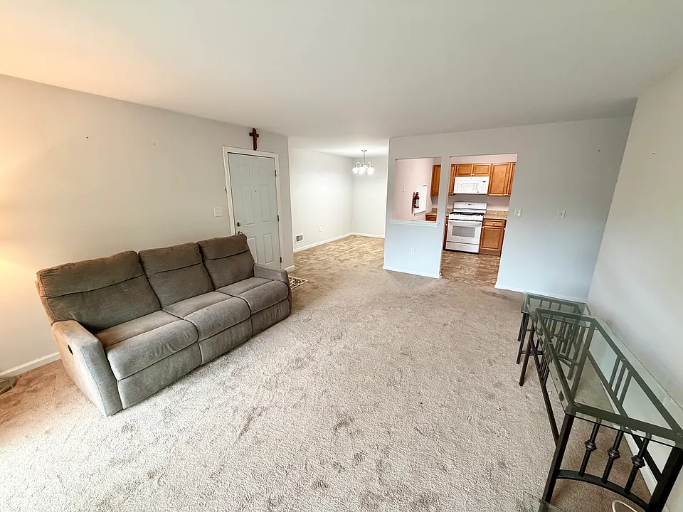 89 Albury Way
