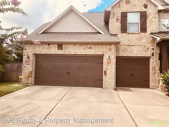2nd image of 27619 Lodgemist Ct
