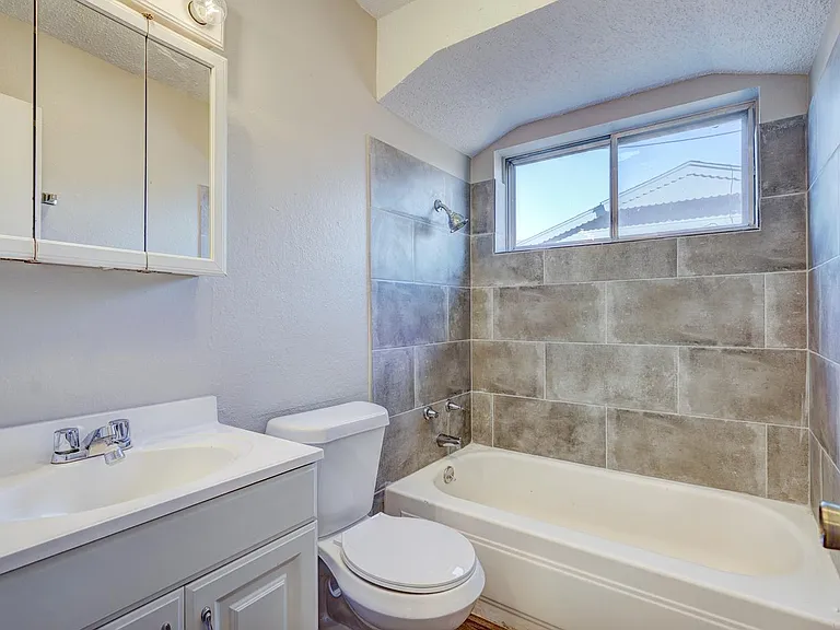 2728 SW 80th St — Photo 11