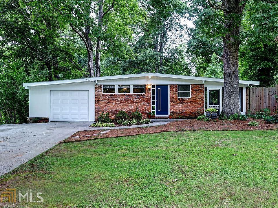 1st image of 1105 Oakdale Dr SE