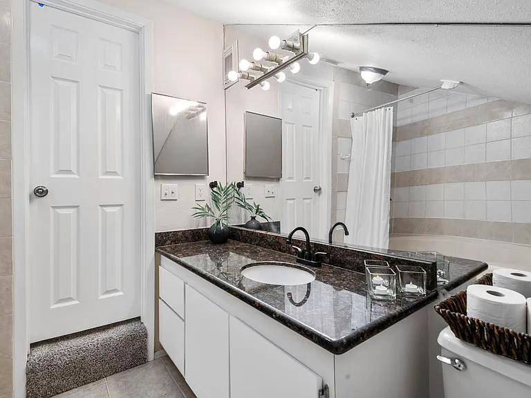 14777 Wunderlich Dr #2302 — Photo 15