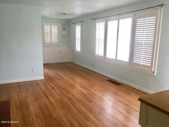 5th image of 334 Nautilus Ave