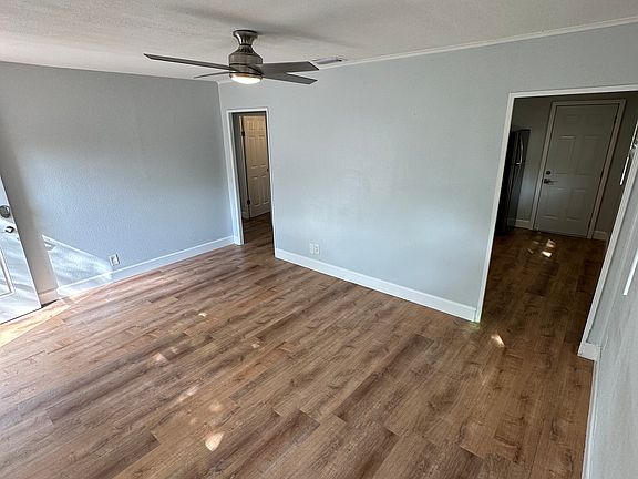 5th image of 917 56th Ave N #917 & 919