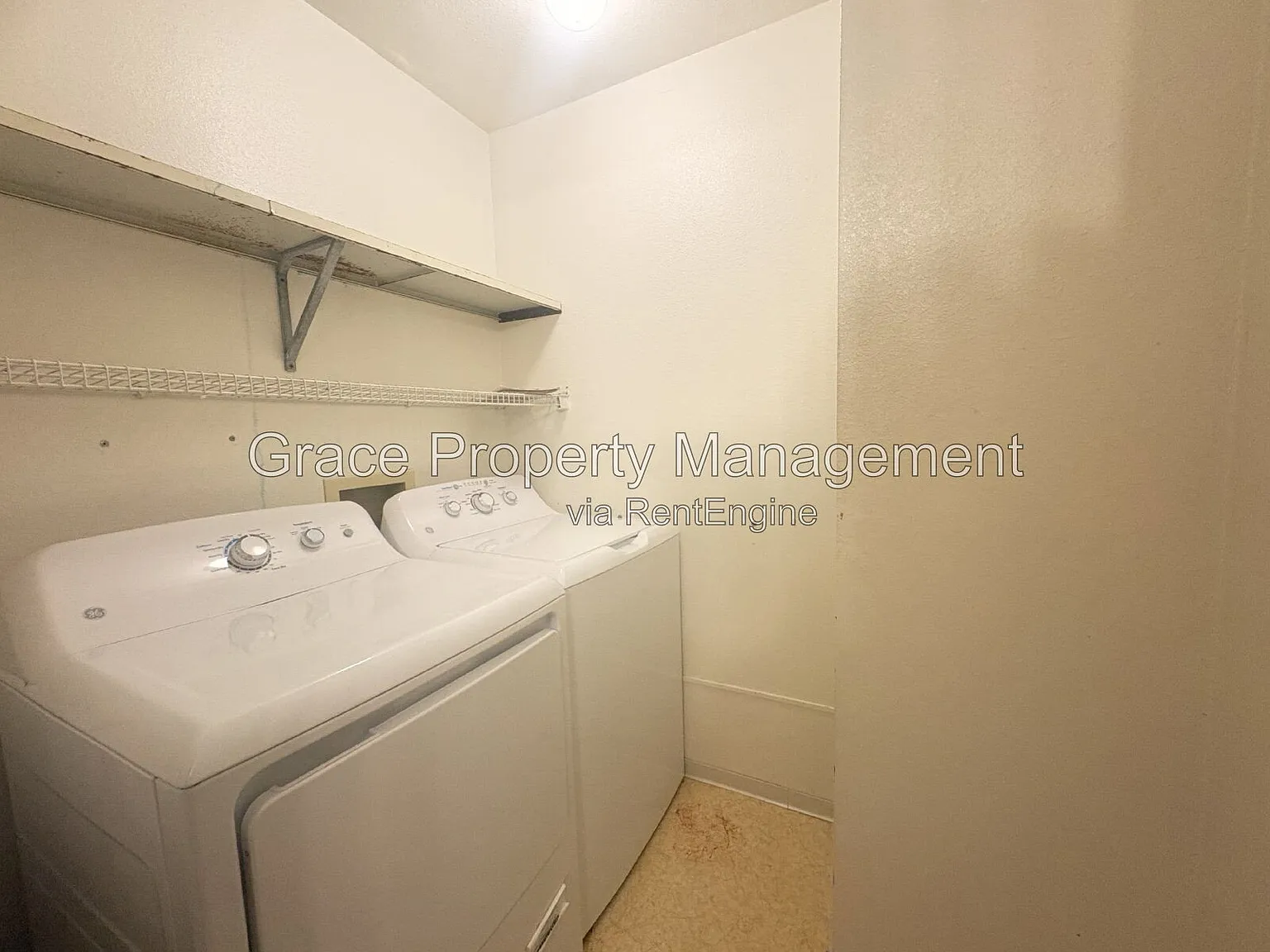 3 bed, 2.0 bath, 1177 sqft, $2,000 — Photo 4