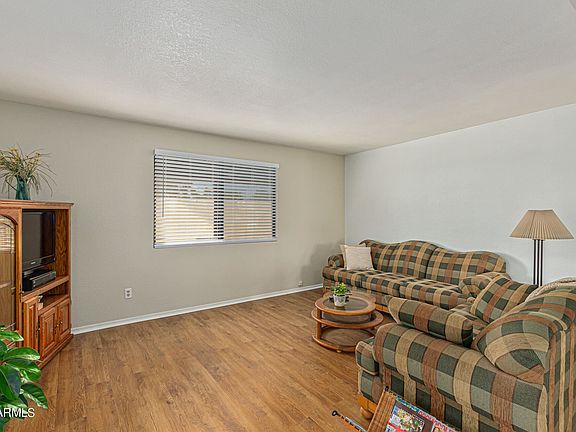 5th image of 1720 S Pecos Dr