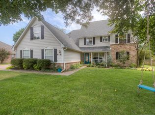 8401 S Millwood Rd E, Broken Arrow, OK 74011