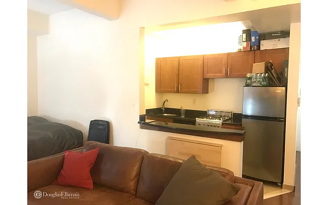 Rented by Douglas Elliman | media 9