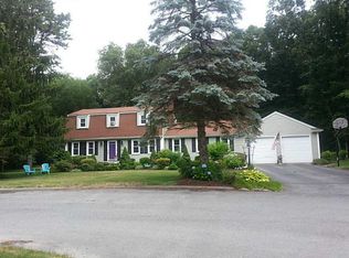 7 Old Forge Rd, Cumberland, RI 02864