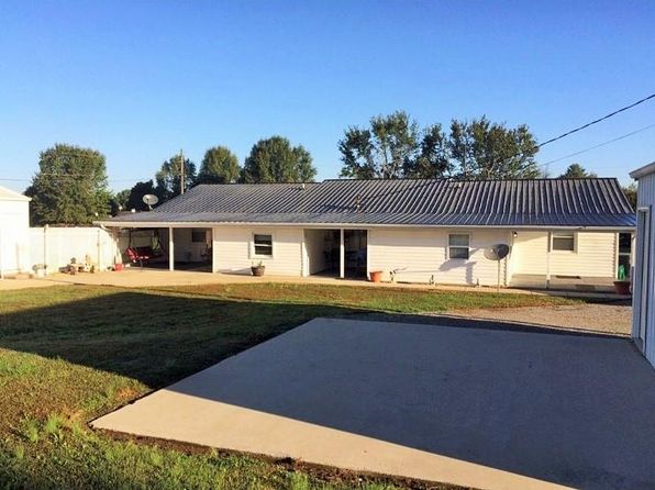 251 Fairlane Ave, Hustonville, KY 40437