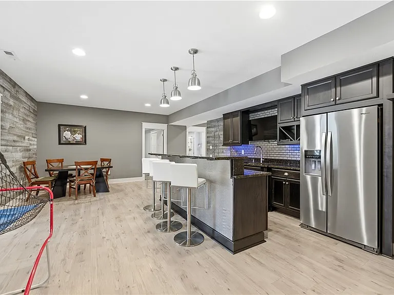666 Chilliwack Ln — Photo 40