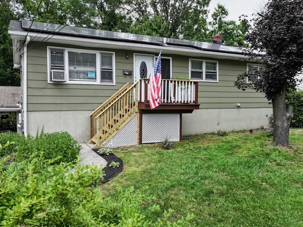 16-18 Claremont Court, Middletown, NY 10940