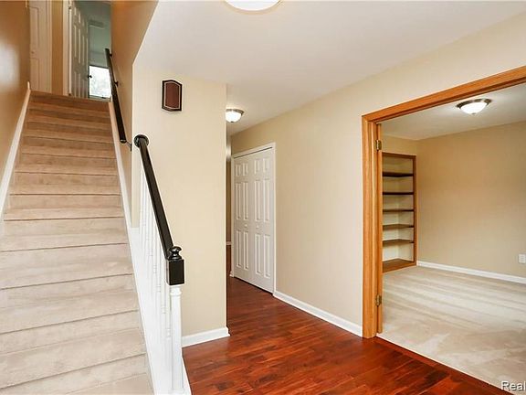 4th image of 6617 Glendale Dr