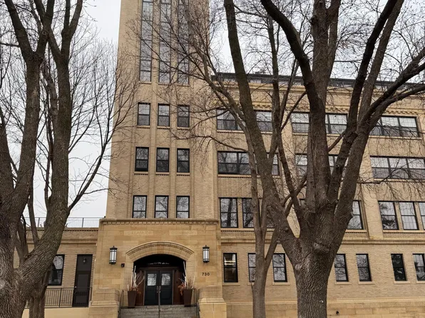730 Stinson Blvd Unit 221, Minneapolis, MN 55413