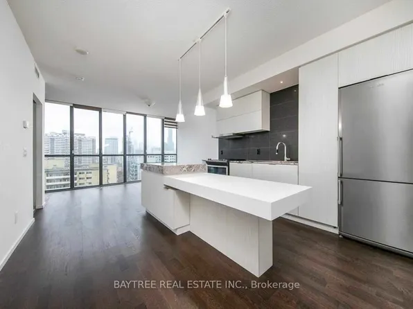 101 Charles St E #2003, Toronto, ON M4Y 0A9