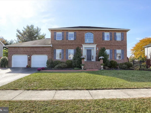 1011 Kent Dr, Mechanicsburg, PA 17050