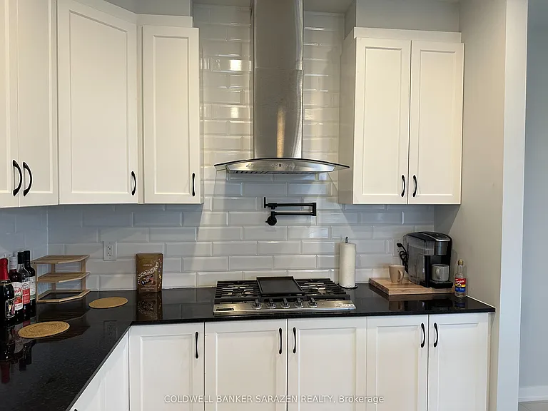 50 Green Ash Ave — Photo 8