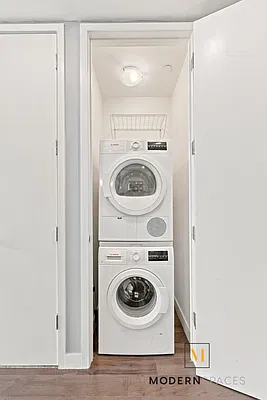 Laundry, photo 1