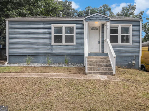 239 Maple St, Hapeville, GA 30354