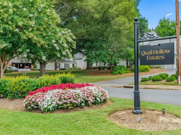 2402 Quail Lake Dr, Charlotte, NC 28210