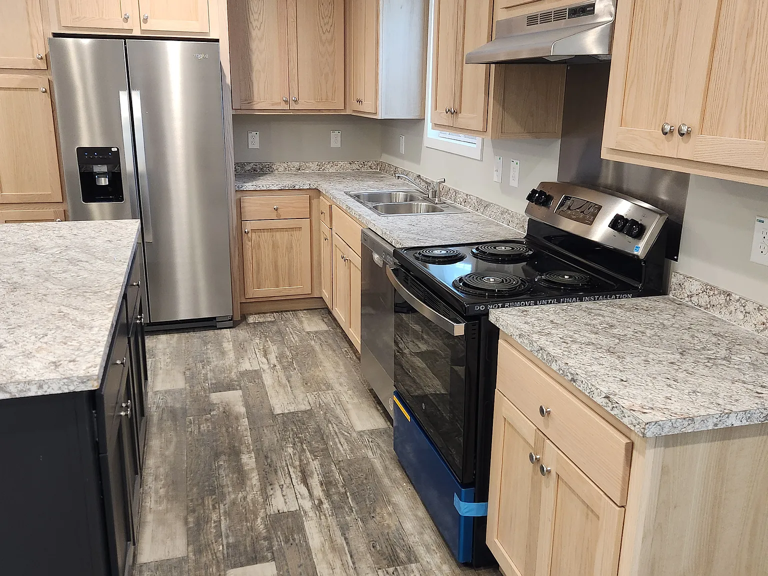 3 bed, 1300 sqft, $1,800 — Photo 3