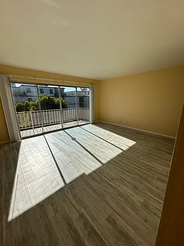 2533 Hillegass Ave #301 Photo 1