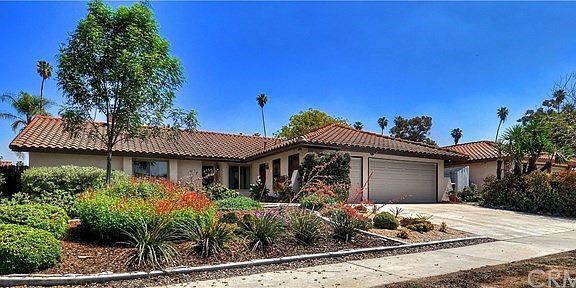 2737 Lexington Place, Riverside, CA