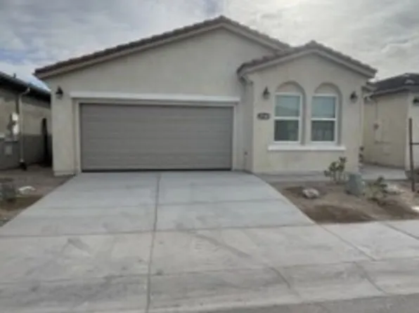 2725 Meadowbrook Dr, Imperial, CA 92251