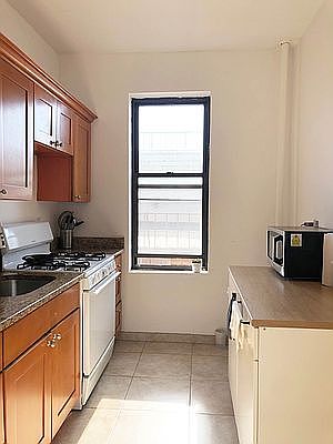 5th image of 864 60th St APT C3