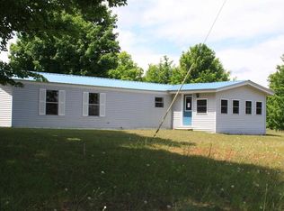 12772 Litzen Rd, Mesick, MI 49668