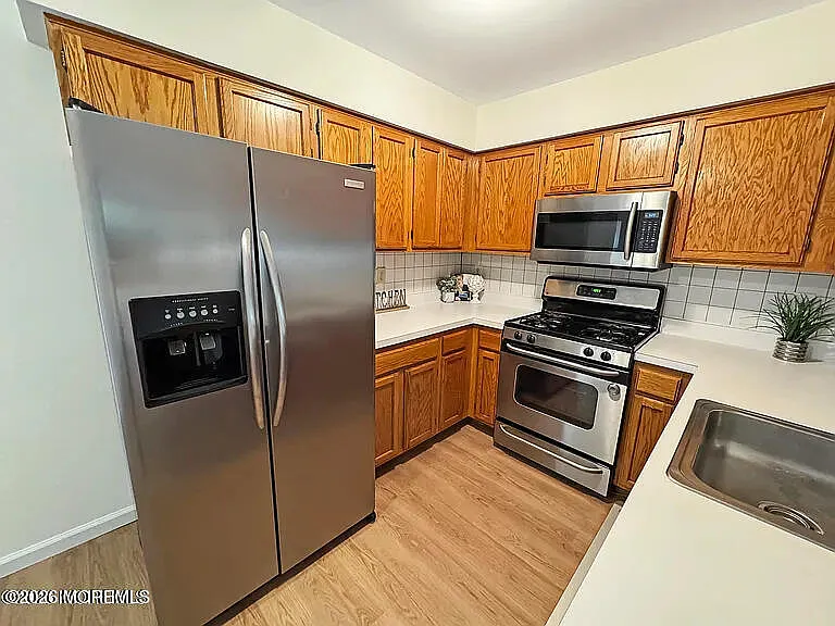 577 Windflower Ct — Photo 8