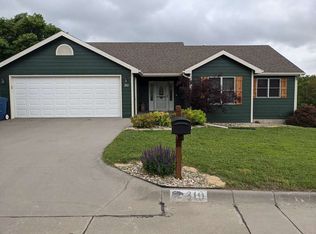310 Lockett Ln, Saint George, KS 66535