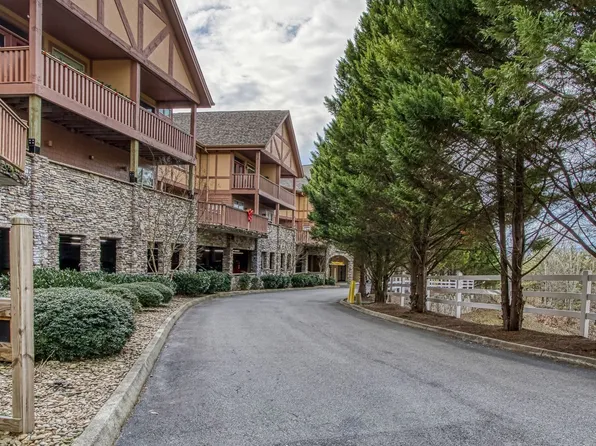(undisclosed Address), Pigeon Forge, TN 37863