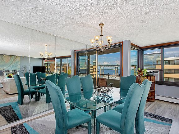 4th image of 166-10 Powells Cove Blvd #8A