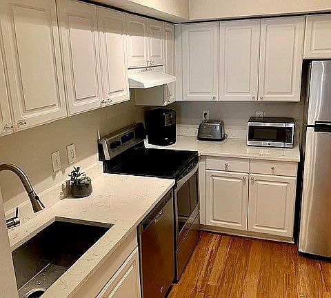 4th image of 504 S Armenia Ave Unit 1335
