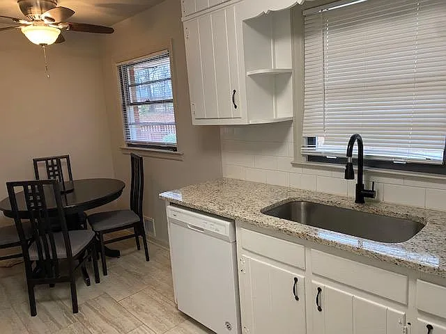 2147 Perkerson Rd SW — Photo 10
