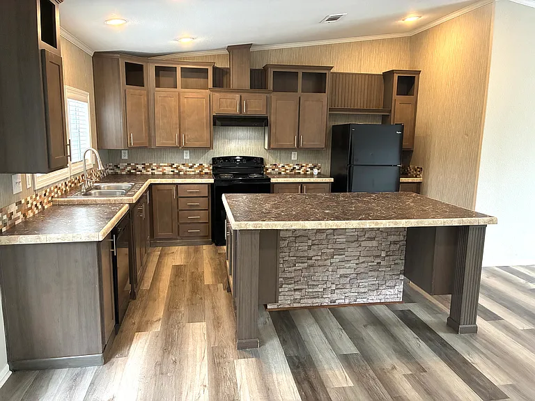 Island Dining/Entertaining Area