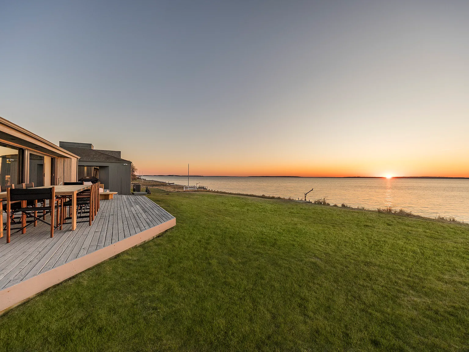 Sag Harbor Open-Bay Waterfront Luxury Rental | Heated Gunite Pool — Photo 1