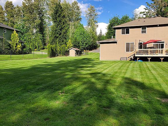 5th image of 9610 146th Ave NE