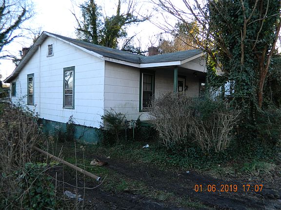 4th image of 18 7th Ave SE