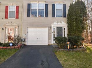 240 Pavin Ct, Newark, DE 19702