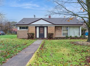 1608 Shirley Dr, Calumet City, IL