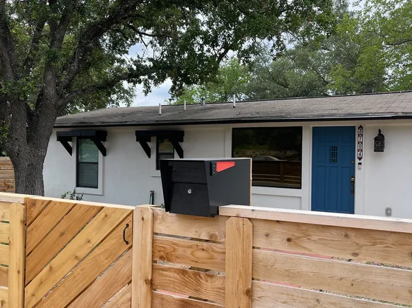 3704 San Antonio St, Austin, TX 78734