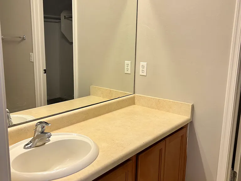 21586 E Homestead Dr — Photo 23